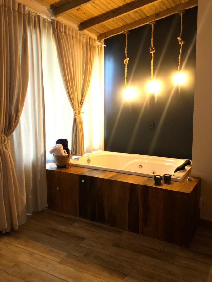 Pousada Vista Ao Farol Hotel Фарол де Санта Марта Екстериор снимка